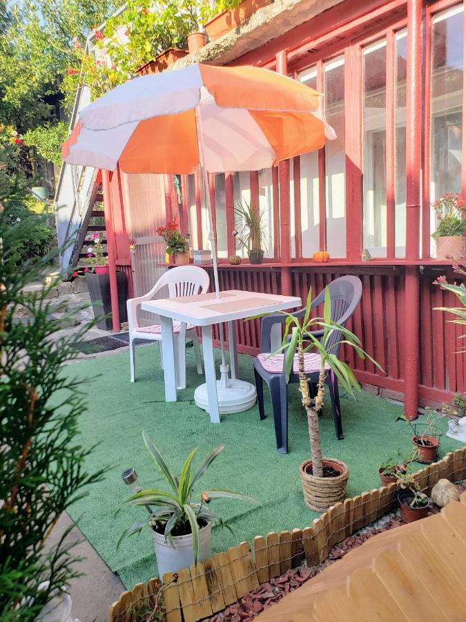 Cosy Studio-House With Terrace Târgu-Mureş Exterior foto