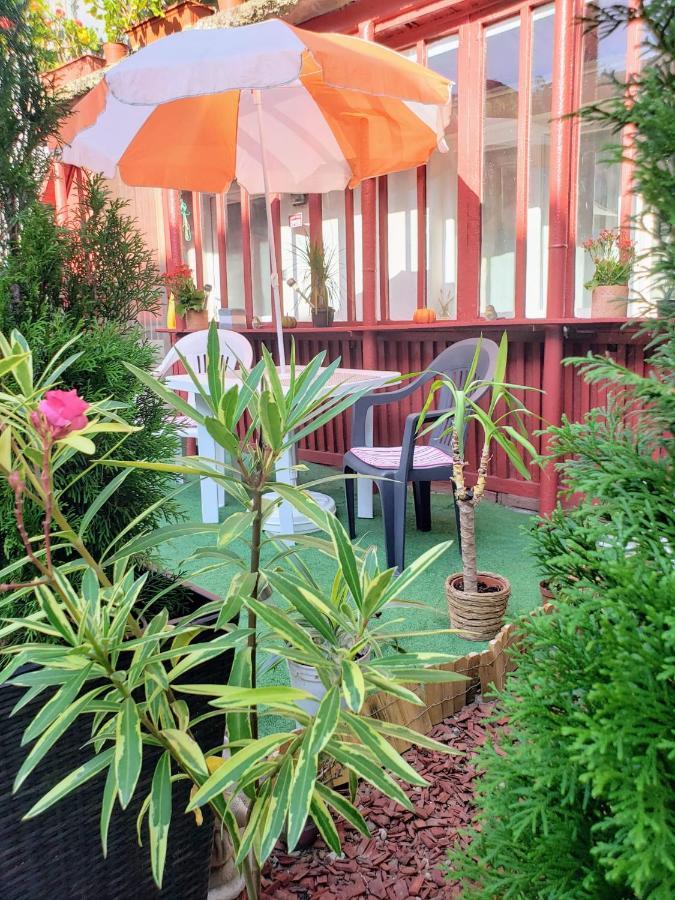 Cosy Studio-House With Terrace Târgu-Mureş Exterior foto